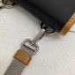 Porta smartphone in Re-Nylon e Saffiano