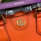 Borsa shopping Gucci Diana misura piccola