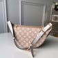 M44611  monogram Bumbag