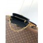 M46596 Pochette Métis East West