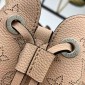 Louis Vuitton Bella Tote in pelle